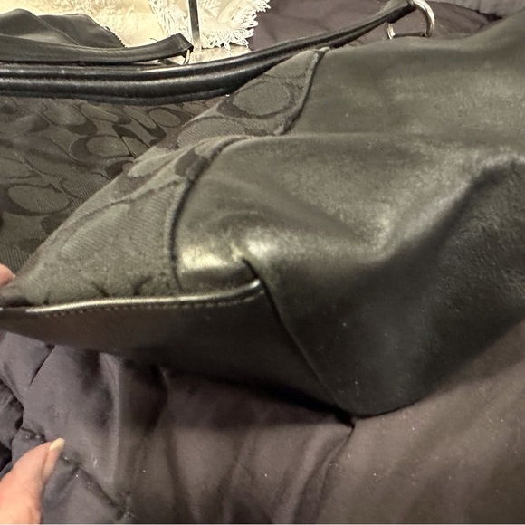 Matching Bag & Wallet - Picture 5 of 7